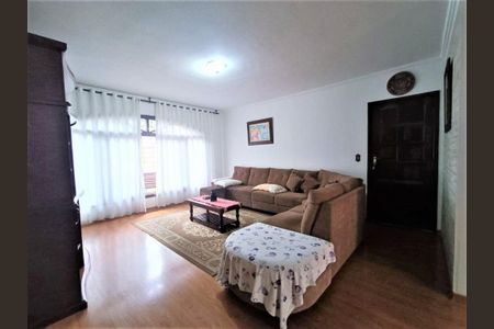 8_photo/94dce57a69.ceff8192393c33de-ATLAS-6ea9e3c6-b0e9-4c9b-b35b-8e8a05d539f9.jpg de casa à venda com 3 quartos, 242m² em Capão da Imbuia, Curitiba