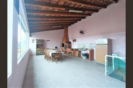 9_photo/94dce57a69.ceff8192393c33de-ATLAS-babbba82-ff56-444a-aa8f-e595a1fe5198.jpg de casa à venda com 3 quartos, 242m² em Capão da Imbuia, Curitiba