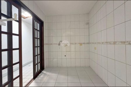 12_photo/94dce57b2d.ccfee957a0edc138-ATLAS-aae125b0-dafe-4e90-8053-58060aa265d6.jpg de casa para alugar com 3 quartos, 80m² em Capão da Imbuia, Curitiba