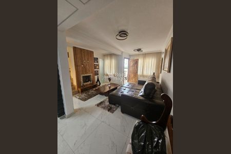 7_photo/94dce57b41.cdbe934c440edd18-ATLAS-45c1b35e-a452-43a1-8183-8d146c6f96c9.jpg de casa para alugar com 3 quartos, m² em Capão da Imbuia, Curitiba