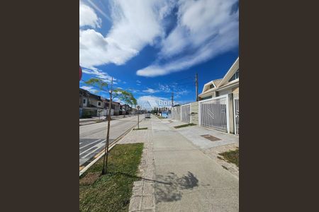 3_photo/94dce57b41.cdbe934c440edd18-ATLAS-6febf15d-b449-4df8-8449-61c9f2d59ce3.jpg de casa para alugar com 3 quartos, m² em Capão da Imbuia, Curitiba