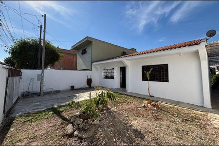 4_photo/94dce57c3d.fe96b63aec789ef1-ATLAS-0011d066-3451-4b38-b79f-5d223335fd29.jpg de casa à venda com 3 quartos, 396m² em Capão da Imbuia, Curitiba