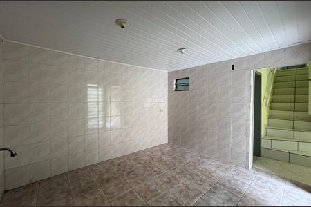 8_photo/94dce57cbb.ff0be1b0401570ce-ATLAS-55a49317-bd19-4e8b-935e-8b7d4cd98fff.jpg de casa para alugar com 3 quartos, 90m² em Capão da Imbuia, Curitiba