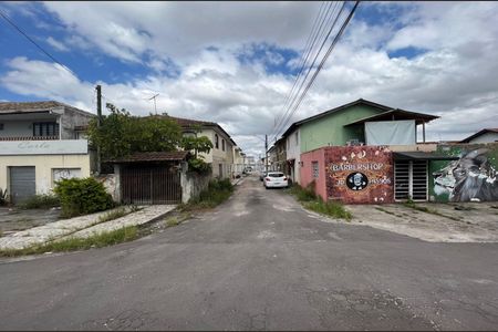 33_photo/94dce57cbb.ff0be1b0401570ce-ATLAS-d7b5ccec-3ed7-429b-a0dd-2d459aa3e4d2.jpg de casa para alugar com 3 quartos, 90m² em Capão da Imbuia, Curitiba