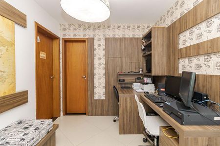 9_photo/94dce57ccd.ab41e4e09fc2bc48-ATLAS-43490212-1b79-402f-b151-83098498dced.jpg de casa à venda com 4 quartos, 260m² em Capão da Imbuia, Curitiba