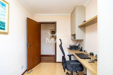 17_photo/94dce57d01.f7b46fd9919be053-ATLAS-bf1b2e2d-56a6-4591-ab33-1e77a874a724.jpg de casa à venda com 4 quartos, 152m² em Capão da Imbuia, Curitiba