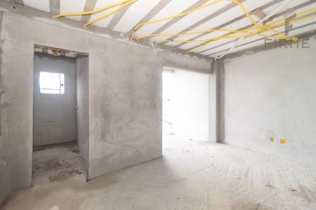 13_photo/94dce57da3.2d164d10675090a0-ATLAS-2ae1e634-3936-4591-a00b-e4922bdee83d.jpg de casa à venda com 3 quartos, 231m² em Capão da Imbuia, Curitiba