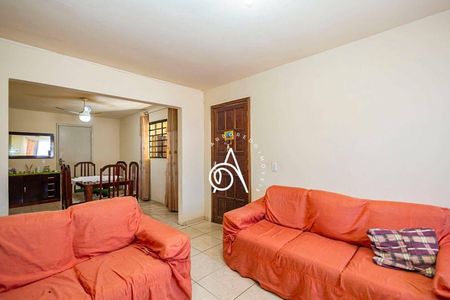 3_photo/94dce57ef3.445c0bca81181d7a-ATLAS-44826bff-553e-47b9-988b-e569a4e0ce4b.jpg de casa à venda com 4 quartos, 180m² em Capão da Imbuia, Curitiba