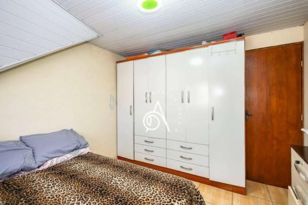 19_photo/94dce57ef3.445c0bca81181d7a-ATLAS-b6feede7-8b25-444a-9e69-bf05dce485c1.jpg de casa à venda com 4 quartos, 180m² em Capão da Imbuia, Curitiba