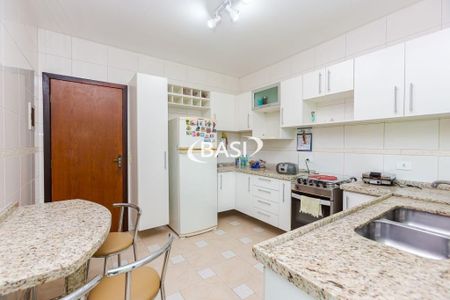 16_photo/94dce5809f.64ec706ebfd019e0-ATLAS-8145fef3-5f52-49dc-a5e2-105571b69e51.jpg de casa à venda com 3 quartos, 167m² em Bairro Alto, Curitiba