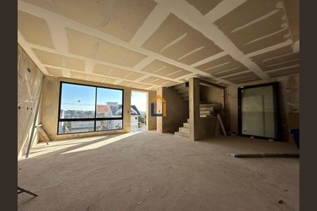 7_photo/94dce585ef.7d40edfaae9f4db0-ATLAS-5980c2d8-1fa1-4ec5-9600-c252c6341db6.jpg de casa à venda com 3 quartos, 173m² em Bairro Alto, Curitiba