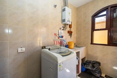 34_photo/94dce58667.99fa673d506c3847-ATLAS-8aa9b014-fe2d-4ea2-b504-12d17e41ee2d.jpg de casa à venda com 5 quartos, 381m² em Bairro Alto, Curitiba