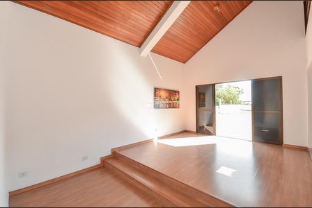 10_photo/94dce586f9.b9fa56e5fee19a34-ATLAS-8a4d8e61-a9e3-4544-9434-9d8ad17bd6a6.jpg de casa à venda com 5 quartos, 358m² em Bairro Alto, Curitiba