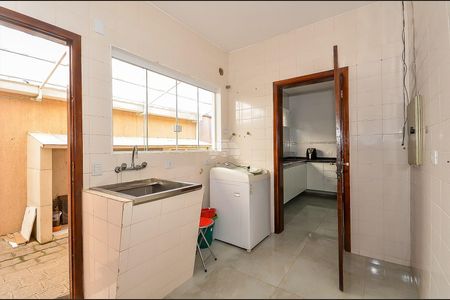 47_photo/94dce586f9.b9fa56e5fee19a34-ATLAS-cd35e498-fa7d-48ff-b946-b3dde50fa1ff.jpg de casa à venda com 5 quartos, 358m² em Bairro Alto, Curitiba