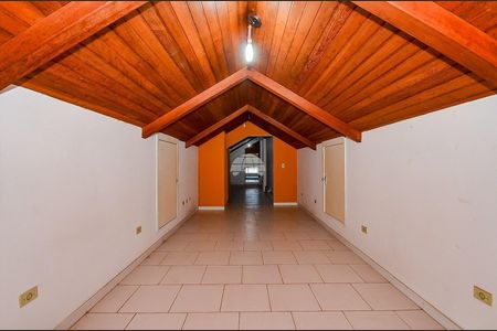 42_photo/94dce586f9.b9fa56e5fee19a34-ATLAS-d9567884-fa5c-4f6e-b4da-a0481e01675d.jpg de casa à venda com 5 quartos, 358m² em Bairro Alto, Curitiba