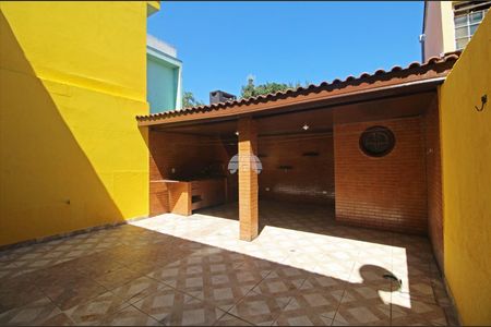 6_photo/94dce588b1.c2d0365adcb3b71c-ATLAS-b7cb3315-f5ac-45f7-a4e7-4ac9d4d82a64.jpg de casa à venda com 3 quartos, 118m² em Bairro Alto, Curitiba