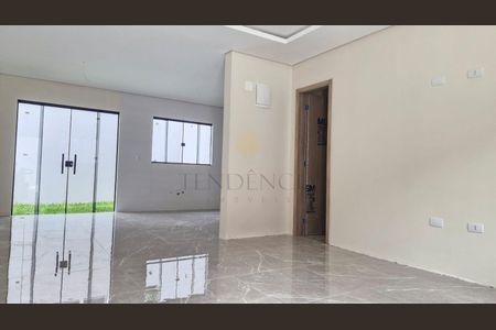 4_photo/94dce5895b.8cebfb2e95814332-ATLAS-0fc0f566-7feb-4766-907b-2b2b1cbf19e7.jpg de casa à venda com 3 quartos, 102m² em Bairro Alto, Curitiba