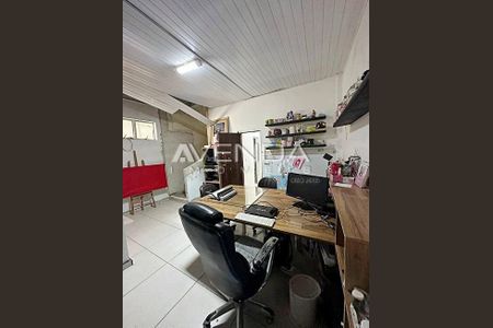 2_photo/94dce589db.3aed5bbd04158097-ATLAS-5a61ffca-2a00-4863-8b81-7fa91f6c7c78.jpg de casa à venda com 3 quartos, 320m² em Bairro Alto, Curitiba