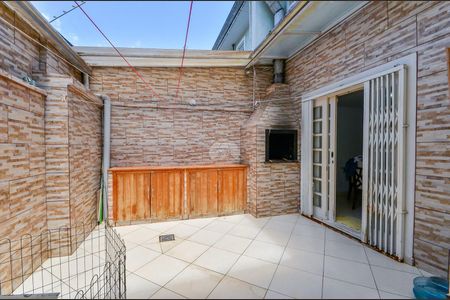 19_photo/94dce58a7b.158d9e3dff44b665-ATLAS-8f2c0996-76f7-4e2b-b4cc-8d2f1cb19d05.jpg de casa à venda com 3 quartos, 96m² em Bairro Alto, Curitiba