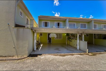 3_photo/94dce58a7b.158d9e3dff44b665-ATLAS-96c61419-47f9-4e10-8427-69302e4668d2.jpg de casa à venda com 3 quartos, 96m² em Bairro Alto, Curitiba