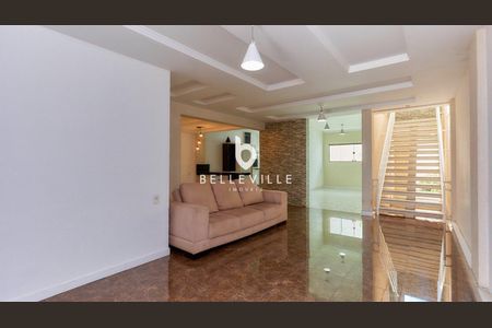 11_photo/94dce58ce3.828c431c7d69c527-ATLAS-6b0a8fc0-8f84-4d25-8c5c-0f05ee5e5d42.jpg de casa para alugar com 3 quartos, 300m² em Bairro Alto, Curitiba