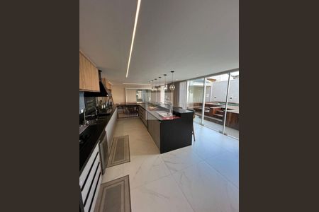 12_photo/94dce58cfd.5d0f389310efd202-ATLAS-941264ed-1a95-42e6-9ffe-0e694b05ea4b.jpg de casa à venda com 5 quartos, 331m² em Bairro Alto, Curitiba