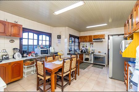 3_photo/94dce58e09.46ae6cbe0761d4fa-ATLAS-50abc9c5-5187-4092-a64b-cf9feeba4f94.jpg de casa à venda com 6 quartos, 600m² em Bairro Alto, Curitiba