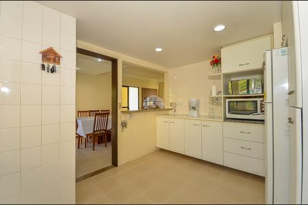 13_photo/94dce58e5d.998e17c0ad9a15de-ATLAS-8f7feeda-b76d-47dd-be5b-cdc0e82daead.jpg de casa à venda com 4 quartos, 334m² em Bairro Alto, Curitiba