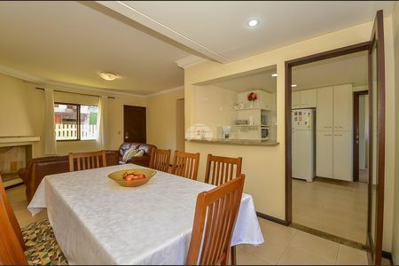 10_photo/94dce58e5d.998e17c0ad9a15de-ATLAS-c9cc8c14-eda1-4be7-b54f-a6b3dbca7a47.jpg de casa à venda com 4 quartos, 334m² em Bairro Alto, Curitiba