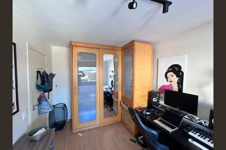 5_photo/94dce58f1b.d83f6bba92732ca4-ATLAS-579a4216-21e6-47f4-b42b-e7451e43912e.jpg de casa à venda com 3 quartos, 100m² em Bairro Alto, Curitiba