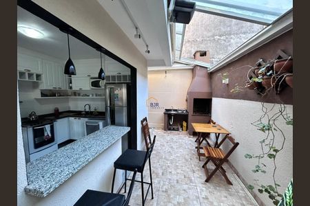 6_photo/94dce58f1b.d83f6bba92732ca4-ATLAS-e65dc4ba-cad2-43b5-bb65-35f2f81a1d4d.jpg de casa à venda com 3 quartos, 100m² em Bairro Alto, Curitiba