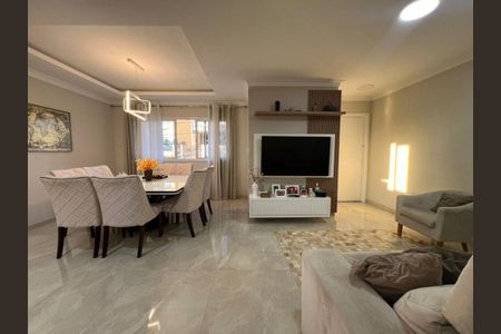 2_photo/94dce58f67.e9e7bffe1f964319-ATLAS-3f938226-c010-48df-b417-a3d86724f393.jpg de casa à venda com 3 quartos, 175m² em Bairro Alto, Curitiba