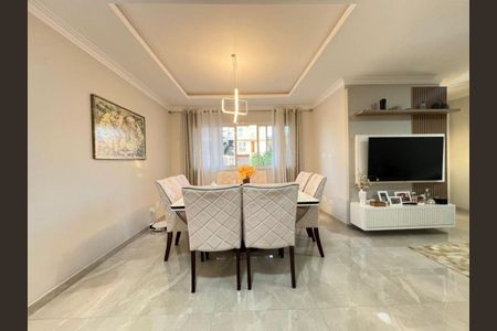 3_photo/94dce58f67.e9e7bffe1f964319-ATLAS-641912f2-c6a7-4827-b229-7cfa06f69e34.jpg de casa à venda com 3 quartos, 175m² em Bairro Alto, Curitiba