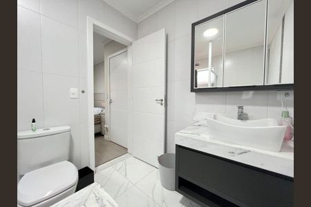 25_photo/94dce58f67.e9e7bffe1f964319-ATLAS-b66bf988-a385-44fe-810c-ef031c662da4.jpg de casa à venda com 3 quartos, 175m² em Bairro Alto, Curitiba