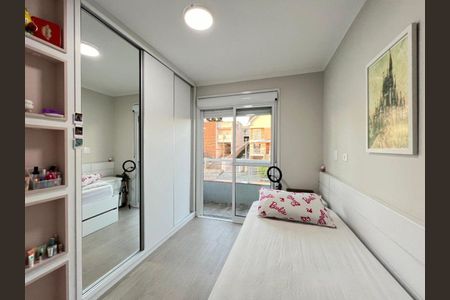 34_photo/94dce58f67.e9e7bffe1f964319-ATLAS-e3f0ba29-e154-4622-9c19-947f271d96cb.jpg de casa à venda com 3 quartos, 175m² em Bairro Alto, Curitiba