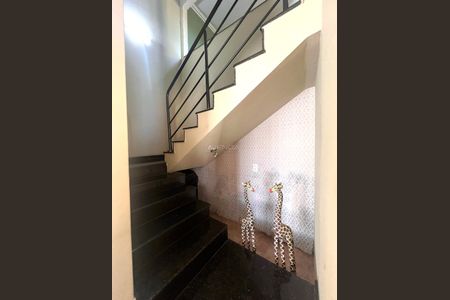 10_photo/94dce58f6b.484f0dcc7ac375e3-ATLAS-4a0feac7-629f-4aab-85d1-db59b8e1cb1b.jpg de casa à venda com 3 quartos, 165m² em Bairro Alto, Curitiba