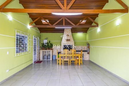 9_photo/94dce58f6b.ae4f0b326a13d360-ATLAS-bbf7256b-0288-44b1-a12b-28d2c8e7375a.jpg de casa à venda com 3 quartos, 165m² em Bairro Alto, Curitiba