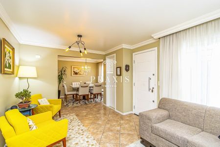 14_photo/94dce58f6b.ae4f0b326a13d360-ATLAS-e0547ab5-dcba-4f6f-80d1-ee09c253b12a.jpg de casa à venda com 3 quartos, 165m² em Bairro Alto, Curitiba