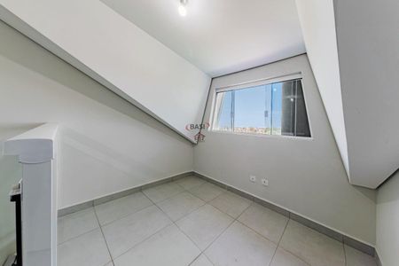 6_photo/94dce58f7f.058b20600eefe689-ATLAS-9f7aff27-09bc-47dc-b2aa-e57407b3d3c6.jpg de casa à venda com 3 quartos, 194m² em Bairro Alto, Curitiba