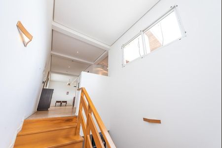 1_photo/94dce5927d.cdc422f0f5acc07d-ATLAS-ea76e893-7fea-4047-be1f-69349fb6a75c.jpg de casa para alugar com 4 quartos, 287m² em Bairro Alto, Curitiba