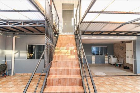 10_photo/94dce595d3.46ae6cbe0761d4fa-ATLAS-62083f35-4ca1-41e3-892a-33f0d0111b9f.jpg de apartamento para alugar com 2 quartos, 95m² em Bairro Alto, Curitiba