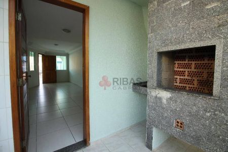 10_photo/94dce59d9b.99c66f9e185a1fe5-ATLAS-b5a4fbb4-35a6-4c50-b164-8a47ea6a14bb.jpg de casa para alugar com 3 quartos, 145m² em Capão da Imbuia, Curitiba
