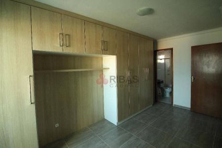 17_photo/94dce59d9b.99c66f9e185a1fe5-ATLAS-e98e42e4-909b-41de-ae17-302cd67adc9e.jpg de casa para alugar com 3 quartos, 145m² em Capão da Imbuia, Curitiba