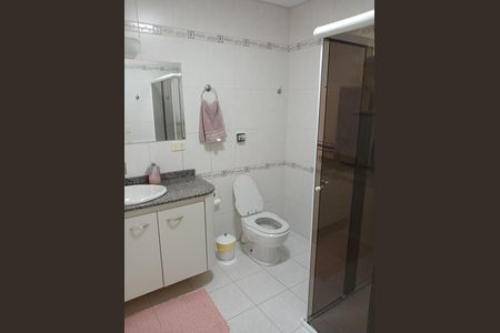 16_photo/94dce59f91.94cacd11540bb35e-ATLAS-cd0f76f4-c618-4704-81bd-a50a59e9fd7e.jpg de casa à venda com 5 quartos, 330m² em Tarumã, Curitiba