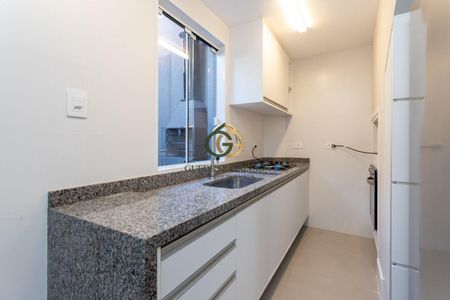 12_photo/94dce59fcd.aef4de6394ba8e6d-ATLAS-17d36a8e-5877-4e05-9148-266d27c9b294.jpg de casa à venda com 4 quartos, 130m² em Tarumã, Curitiba