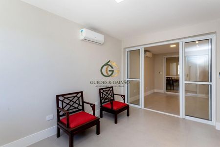 5_photo/94dce59fcd.aef4de6394ba8e6d-ATLAS-47219452-5532-40b9-a9ce-cb57ea40dfd1.jpg de casa à venda com 4 quartos, 130m² em Tarumã, Curitiba