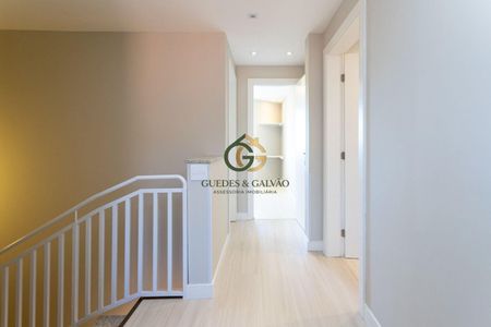 18_photo/94dce59fcd.aef4de6394ba8e6d-ATLAS-a53a52b9-279c-41d4-b09e-fa39cd59f0b9.jpg de casa à venda com 4 quartos, 130m² em Tarumã, Curitiba