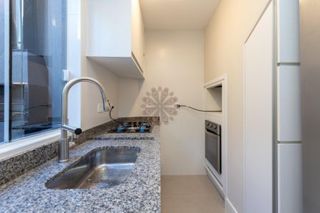 10_photo/94dce59fd3.aef4de6394ba8e6d-ATLAS-7d05af32-d9b0-4fcb-bcae-a84520833959.jpg de casa à venda com 4 quartos, 130m² em Tarumã, Curitiba