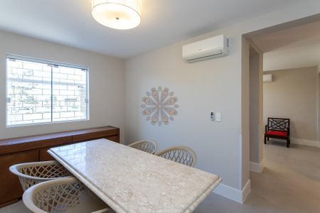 11_photo/94dce59fd3.aef4de6394ba8e6d-ATLAS-e21d179c-d72c-4160-bdd1-5768b65ac248.jpg de casa à venda com 4 quartos, 130m² em Tarumã, Curitiba