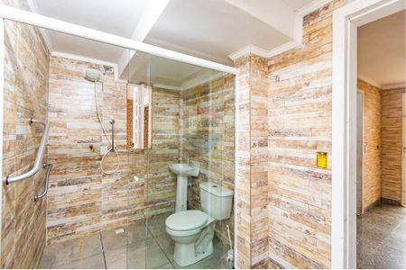 40_photo/94dce5a073.a49d907f0912b726-ATLAS-e7b24887-2391-4dd8-bc7e-bf9a7fbeb517.jpg de casa para alugar com 0 quarto, 210m² em Tarumã, Curitiba